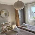 Aesthetic Cozy 아파트